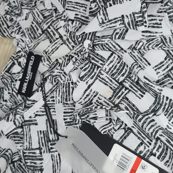 NWT Karl Lagerfeld tank blouse black & white XS - Picture 3 of 8